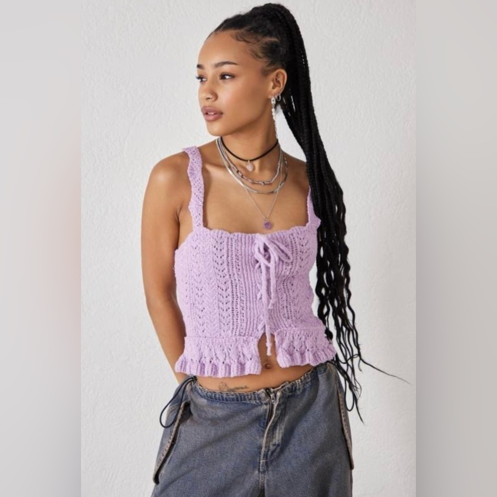 URBAN OUTFITTERS New! Carmella Ruffle Knit Tank Top Lavender Tie Size Small